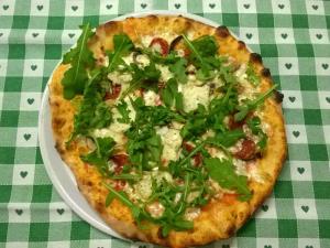 Pizzeria 4 Stagioni - Pizzeria con Forno a Legna e Parcheggio, Pizza da Asporto, Stazione di Servizio