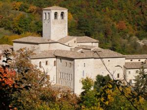 Monastero della Santa Croce di Fonte Avellana