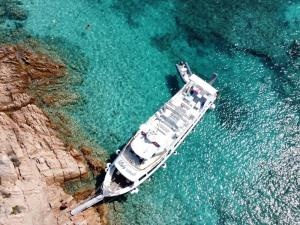 Motonave Lady Luna 2 - Escursioni in Barca nell'Arcipelago della Maddalena
