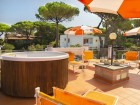 Hotel B&B Le Rose a Marina di Bibbona - Camere con Colazione e Mezza Pensione vicino alla Spiaggia