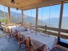 Chalet Resort Al Vecchio Fienile - Suites con Sauna e Cromoterapia in Val di Fiemme, Dolomiti del Trentino