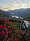 Chalet Resort Al Vecchio Fienile - Suites con Sauna e Cromoterapia in Val di Fiemme, Dolomiti del Trentino